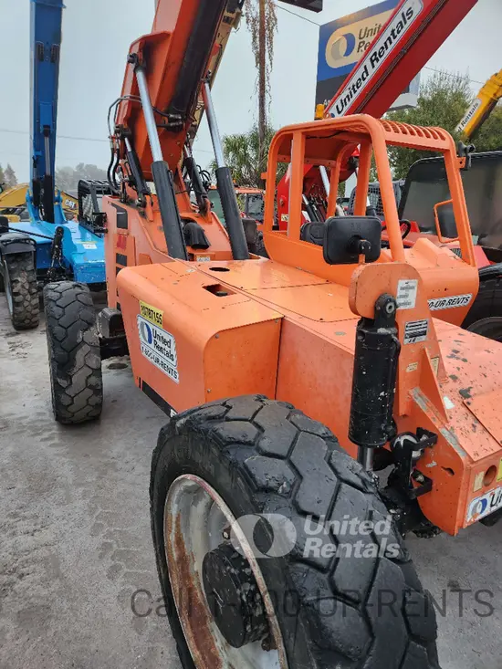 2018 SKYTRAK 6042 Forklift