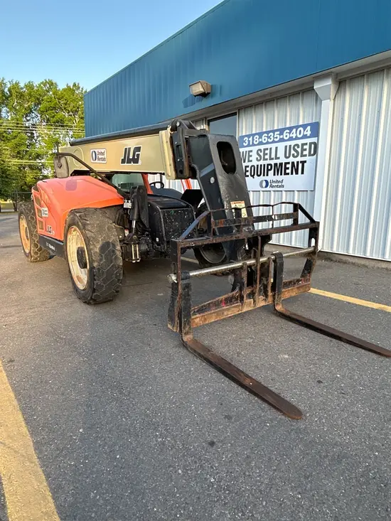 2018 JLG 1043 Forklift