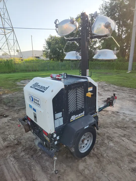 2018 Allmand NIGHT LIGHT V Portable Light Tower
