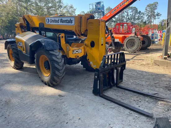 2018 JCB 507-42 Forklift