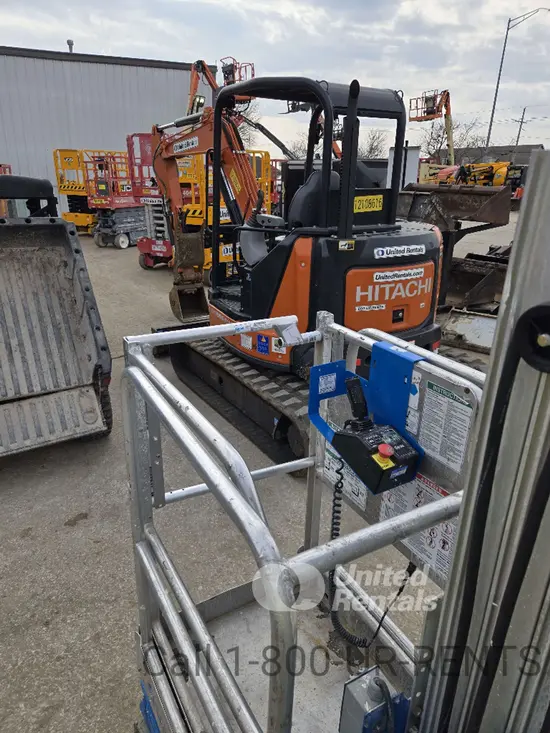2016 Genie GR-20 Self-Propelled One-Person Lift