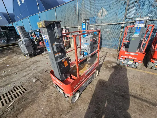 2018 Skyjack SJ12 Self-Propelled One-Person Lift