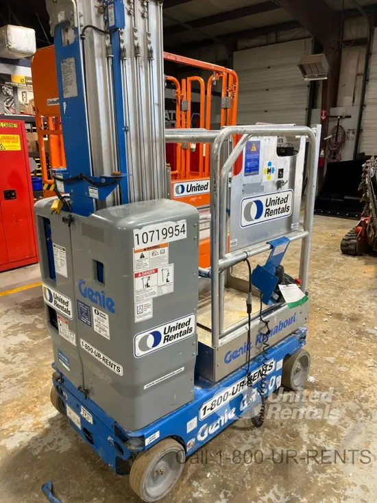 2018 Genie GR-20 Self-Propelled One-Person Lift