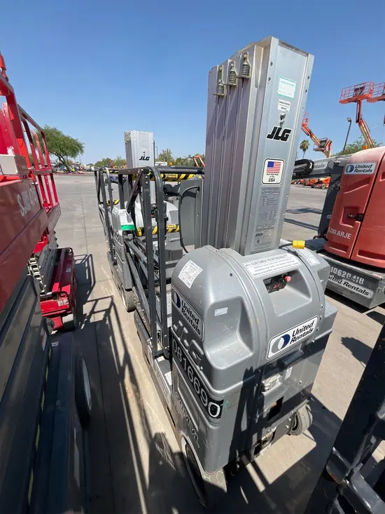 2018 JLG 20MVL Self-Propelled One-Person Lift