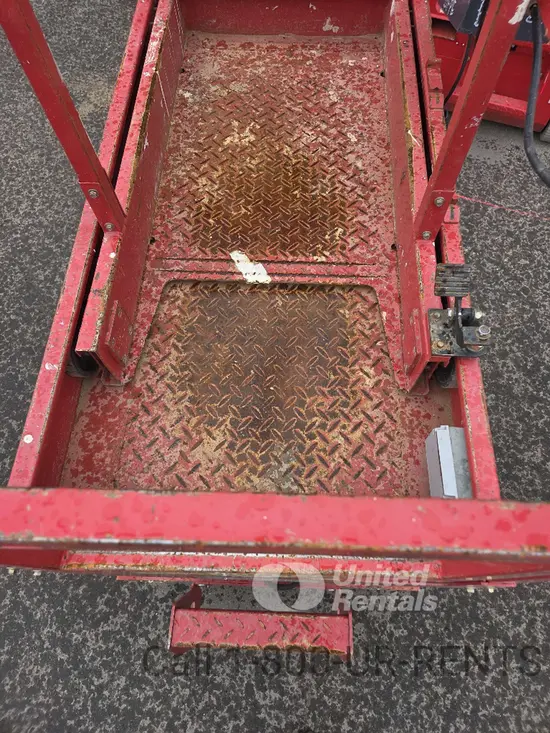 2019 MEC MICRO 19 Scissor Lift