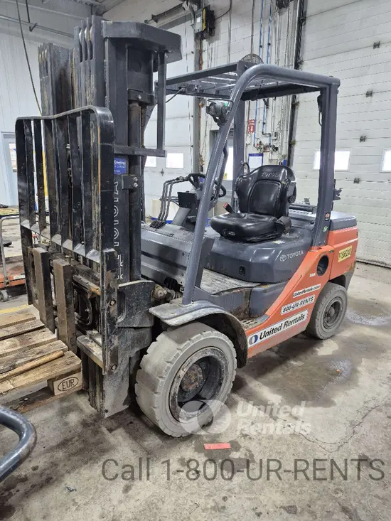2022 Toyota 8FGU30 Warehouse Forklift