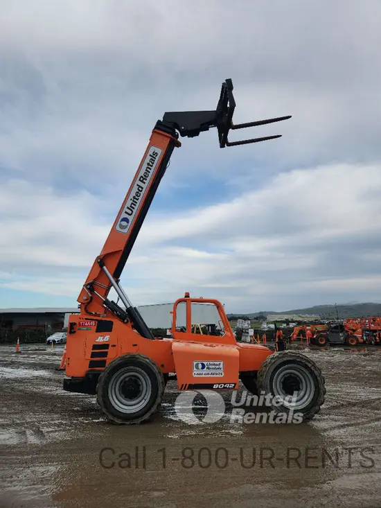 2018 SKYTRAK 8042 Forklift
