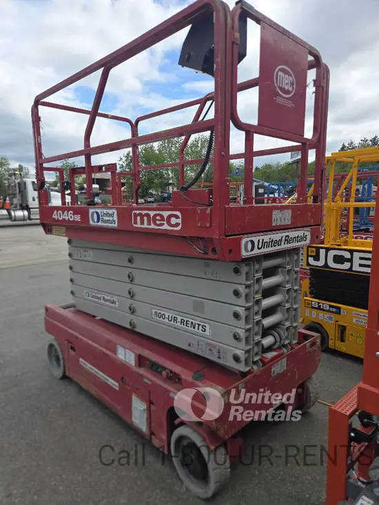 2017 MEC 4046SE Scissor Lift
