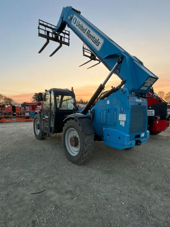 2017 Genie GTH-1056 Forklift