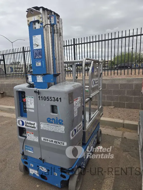 2020 Genie GR-20 Self-Propelled One-Person Lift