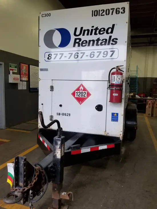 2013 Cummins C300 600V Diesel Generator