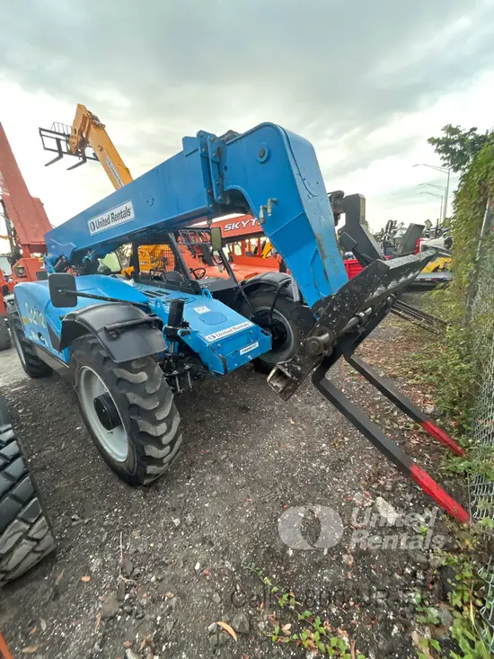 2018 Genie GTH-844 Forklift