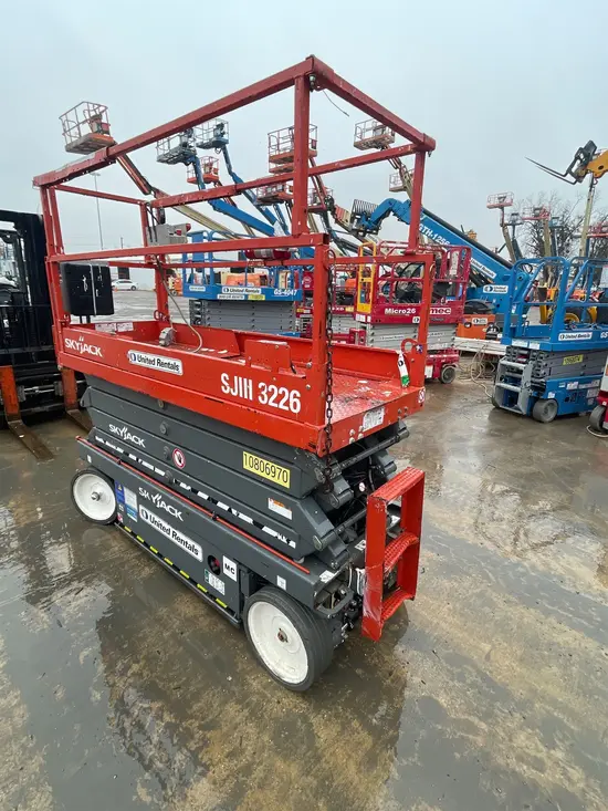 2018 Skyjack SJIII3226 Scissor Lift