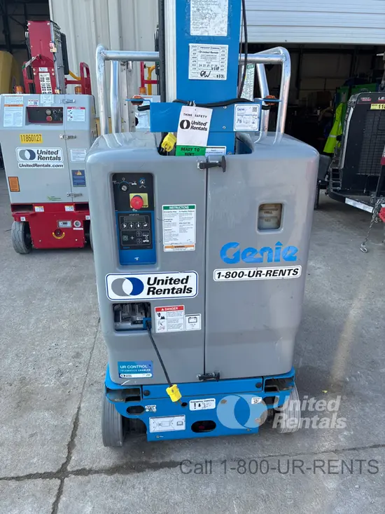2018 Genie GR-20 Self-Propelled One-Person Lift