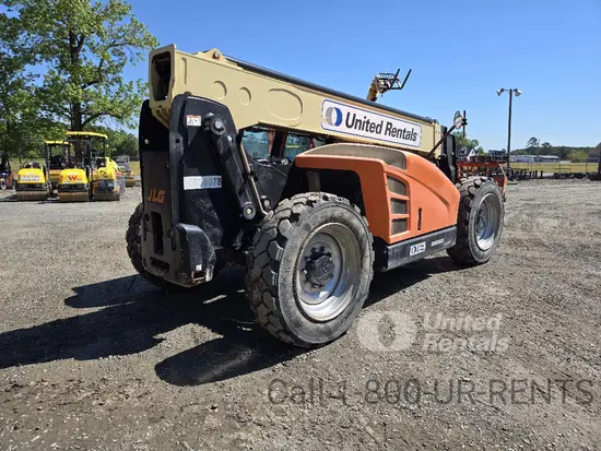2017 JLG 742 Forklift