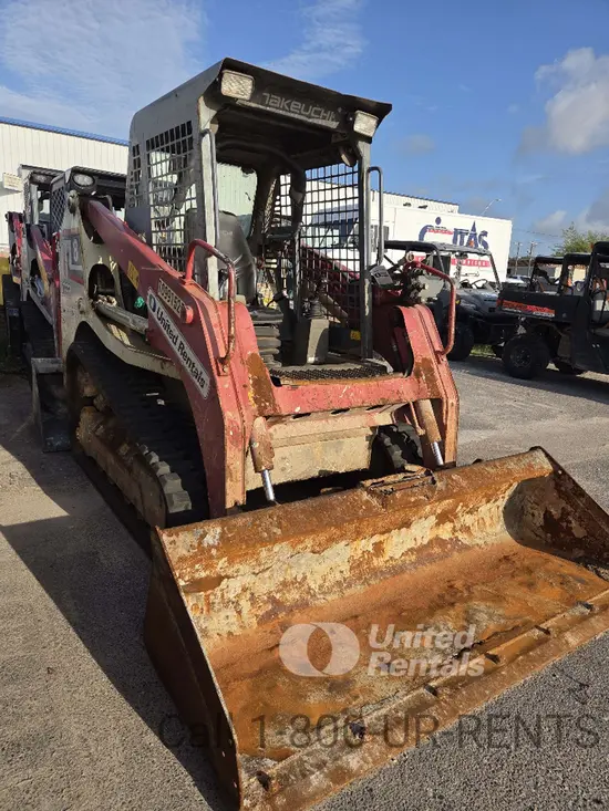 2019 Takeuchi TL8W Track Loader