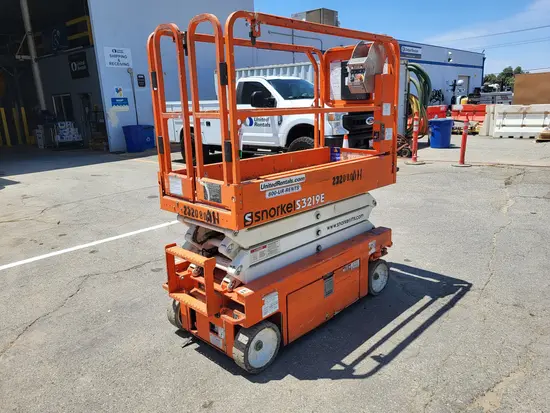 2019 Snorkel S3219E Scissor Lift