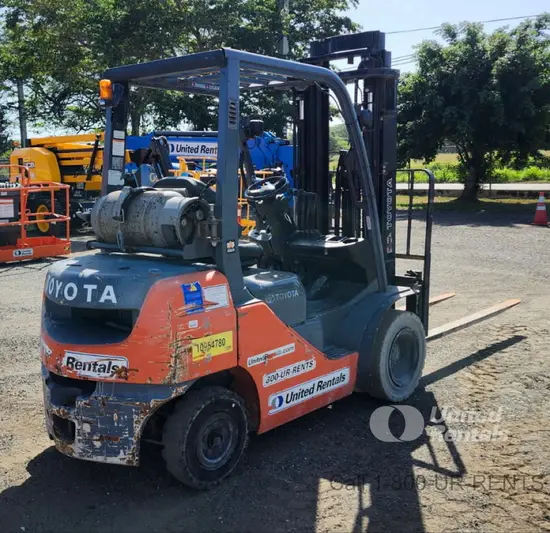 2019 Toyota 8FGU25 Warehouse Forklift