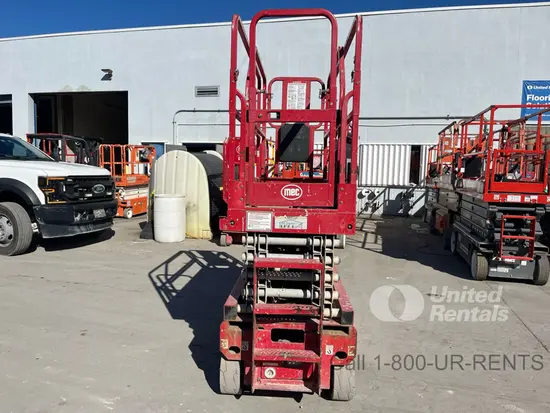 2019 MEC MICRO 26 Scissor Lift