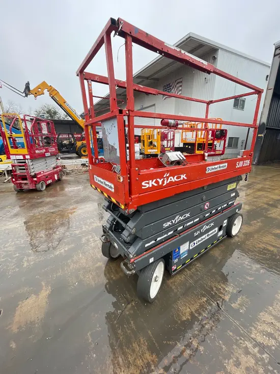 2018 Skyjack SJIII3226 Scissor Lift