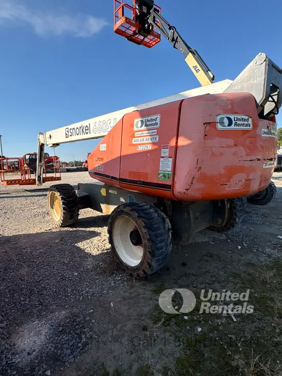 2018 Snorkel 660SJ Boom Lift