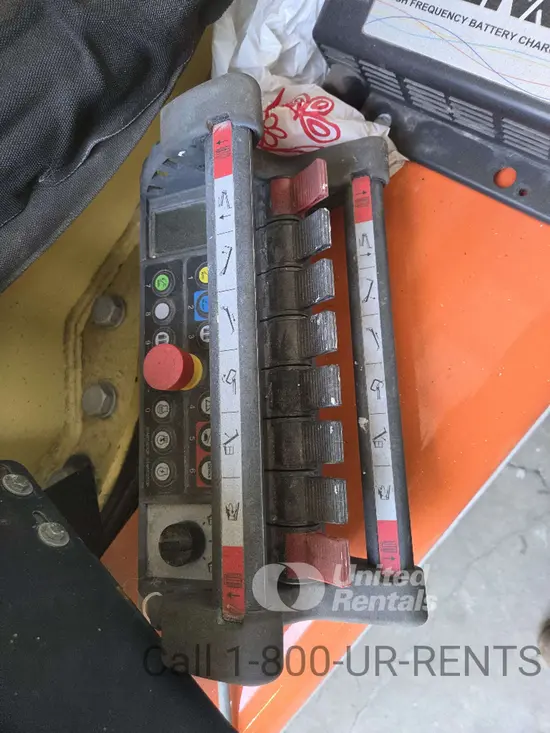 2017 JLG X770AJ Atrium Lift
