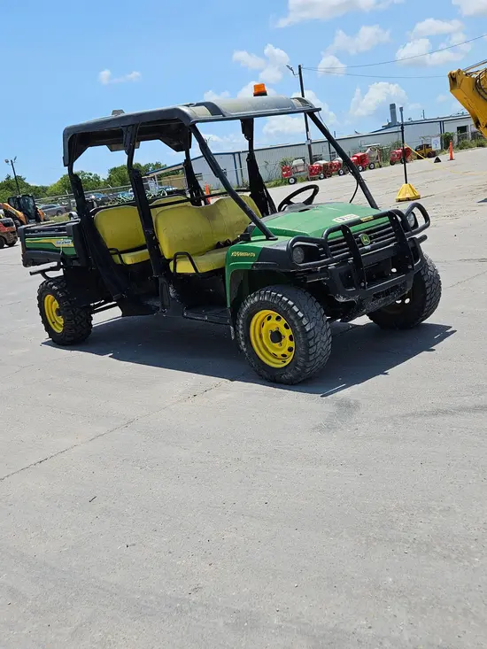 2022 John Deere XUV855M S4 Utility Vehicle