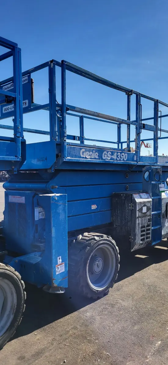 2016 Genie GS-4390 RT Rough Terrain Scissor Lift