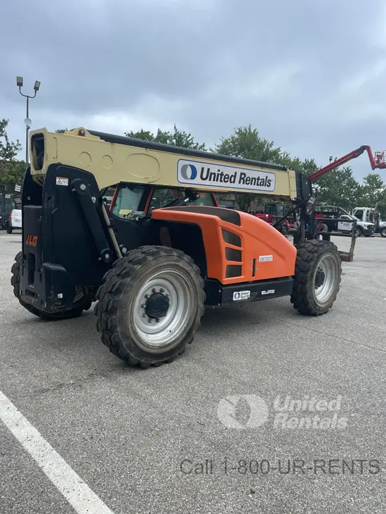 2017 JLG 742 Forklift