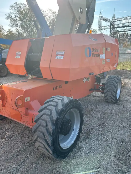 2017 JLG 860SJ Boom Lift