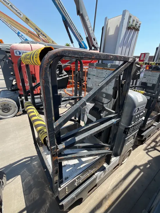 2018 JLG 20MVL Self-Propelled One-Person Lift