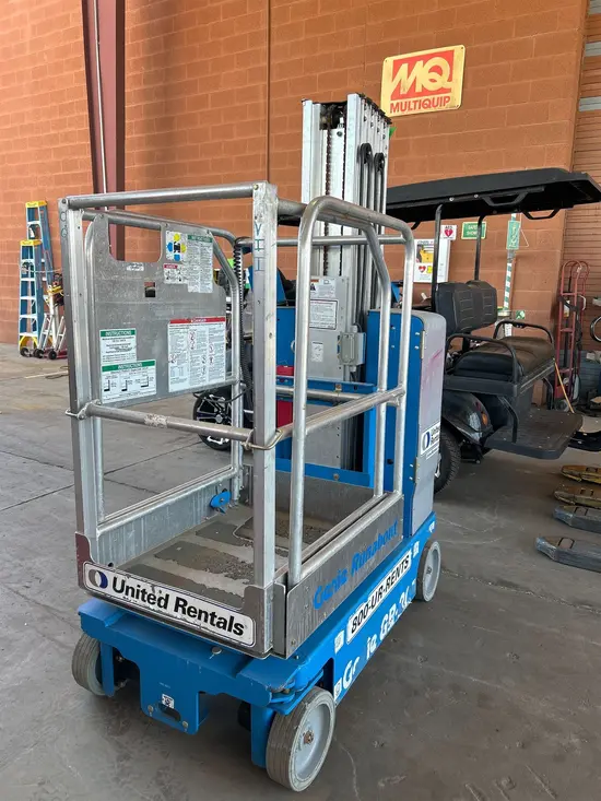 2019 Genie GR-20 Self-Propelled One-Person Lift