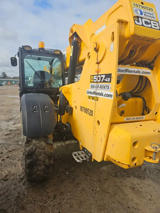 2018 JCB 507-42 Forklift