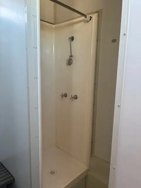 inside 3