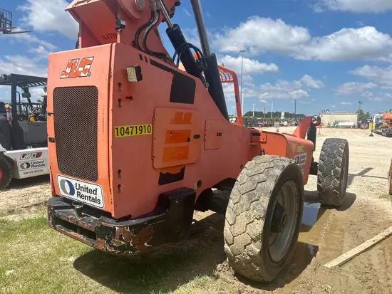 2016 SKYTRAK 8042 Forklift