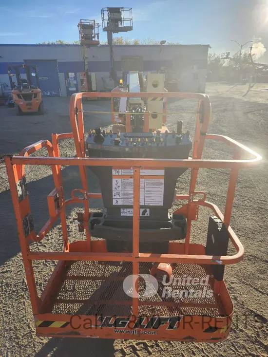 2021 JLG E400AJPN Articulating Boom Lift