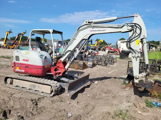 2021 Takeuchi TB260 Mini Excavator