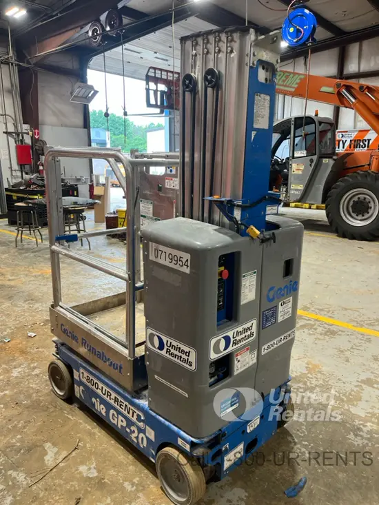 2018 Genie GR-20 Self-Propelled One-Person Lift