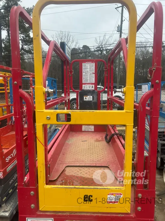2021 MEC MICRO 26 Scissor Lift