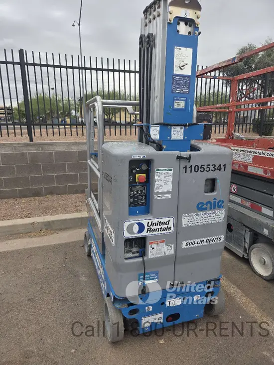 2020 Genie GR-20 Self-Propelled One-Person Lift