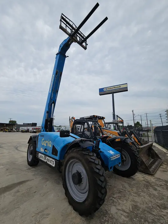 2016 Genie GTH-844 Forklift