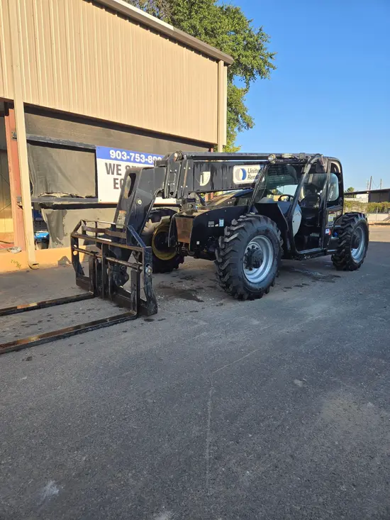 2018 JLG 943 Forklift