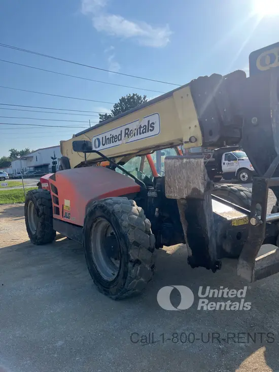 2018 JLG 1055 Forklift