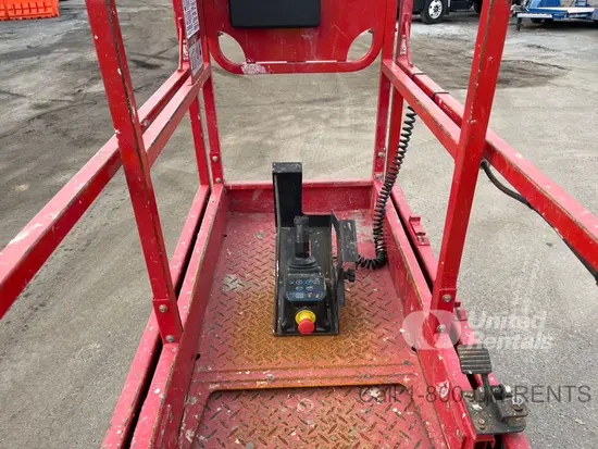 2019 MEC MICRO 19 Scissor Lift