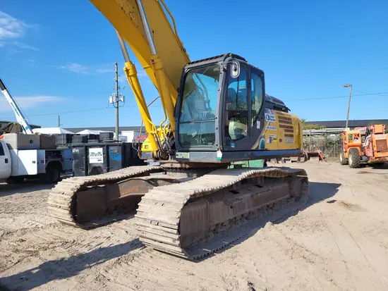 2019 Kobelco SK350LC-10 Excavator