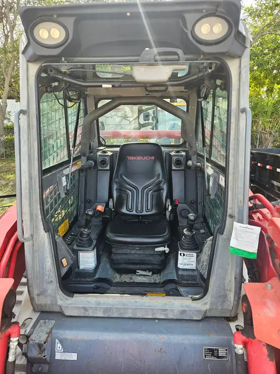 2020 Takeuchi TL12V2-CR Track Loader