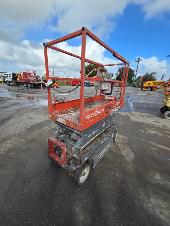 2018 Skyjack SJIII3219 Scissor Lift