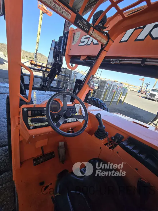 2018 SKYTRAK 10054 Forklift
