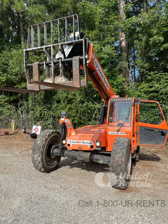 2017 SKYTRAK 8042 Forklift