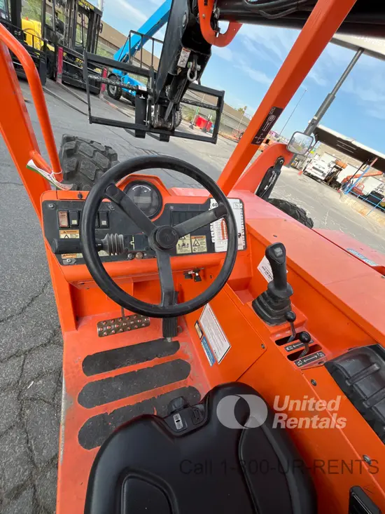 2019 SKYTRAK 6042 Forklift